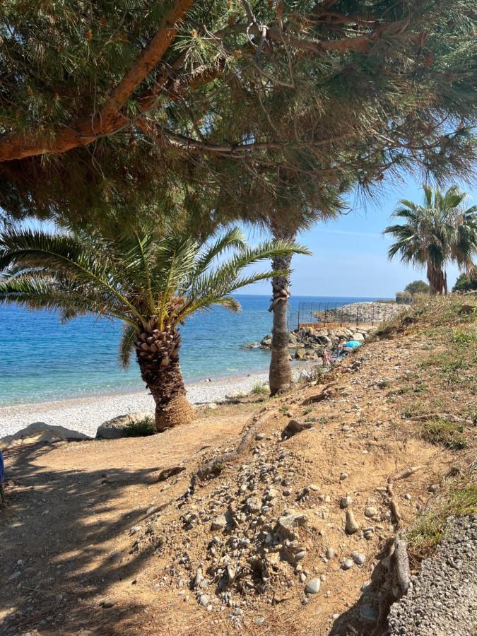Gorgeous 2 Bedrooms Lejlighed Nice